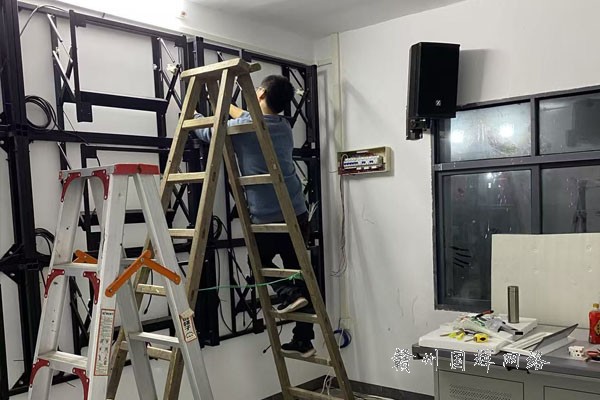 赣州于都县某单位LCD拼接屏